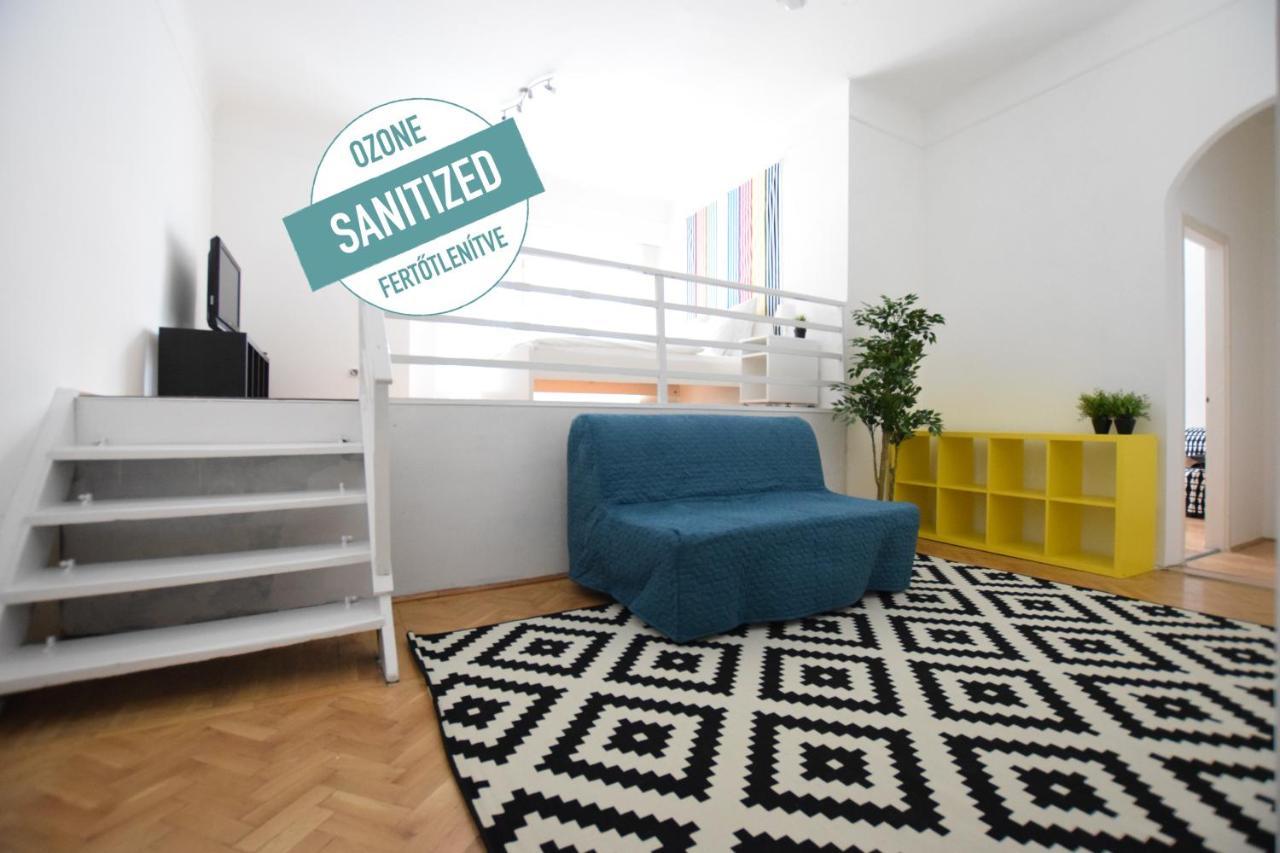 Budget Apartment By Hi5 - Akacfa 4 Budapest Bagian luar foto