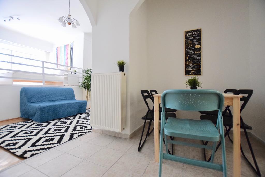 Budget Apartment By Hi5 - Akacfa 4 Budapest Bagian luar foto